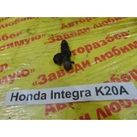 Форсунка топливная Honda Integra LA-DC5 2002 16450-PNA-003