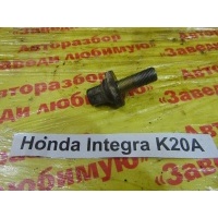 Болт шкива коленвала Honda Integra LA-DC5 2002 90017-PCX-003