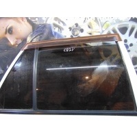 Стекло двери Mitsubishi Libero CB1V 2001 MR743117