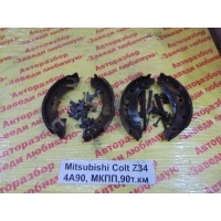 Колодки тормозные задние барабанные к-кт Mitsubishi Colt Z34A 2006 MN 186120