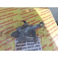 Кронштейн кпп Renault Megane III KZ0C 2009 112530003R