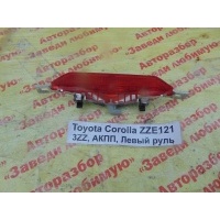 Стоп сигнал Toyota Corolla ZZE121 2004 81570-02110