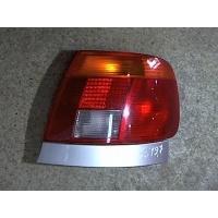 Фонарь (задний) правая Audi A4 (B5) 1994-2000 1995 8D9945096D