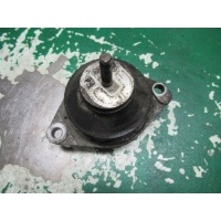 Подушка крепления двигателя Audi 80 1992 8a0199382