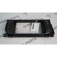 Блок кнопок управления монитором на центральной консоли Land Rover Range Rover Evoque L538 2011 LR024248
