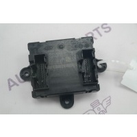 Блок комфорта передней двери LH Land Rover Range Rover P400E L494 2013 LR113210