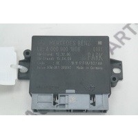 Блок управления системой Parktronic Mercedes C-Klasse W205 2013 A0009001808