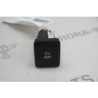 Гнездо USB 5V Land Rover Discovery L462 2016 T4A25446