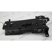 Датчик системы открытия багажники без рук LH Land Rover Range Rover P400E L405 2012 LR070764