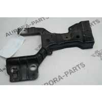 Кронштейн крепления переднего бампера RH Land Rover Range Rover P400E L560 2017 LR091875