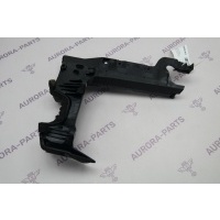 Кронштейн площадки аккумулятора Land Rover Discovery Sport L550 2014 J9C2201