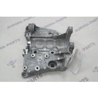 Кронштейн промежуточного вала 2.0 Бензин Land Rover Discovery Sport L550 2014 LR097852