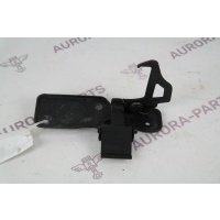Крючок капота Land Rover Discovery L462 2016 LR137754