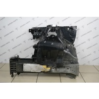 Лонжерон передний отрезан за стаканом RH Land Rover Range Rover P400E L405 2012 LR061805