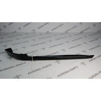 Молдинг заднего бампера RH Land Rover Range Rover P400E L405 2012 LR087224