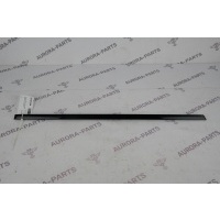 Молдинг рамки задней двери (верхний) LH Land Rover Range Rover P400E L538 2011 LR107859