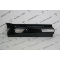Молдинг, накладка задней двери снизу RH Land Rover Range Rover P400E L494 2013 LR077213