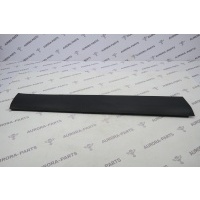 Молдинг, накладка передней двери снизу LH Land Rover Discovery Sport L550 2014 LR116797