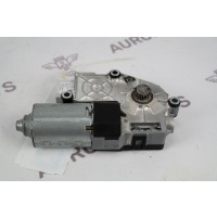Мотор привода люка (7Р0959591E) VW Touareg NF 2014 7P0959591E