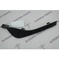 Накладка вертикальная задней двери (стойка C) LH Land Rover Discovery Sport L550 2014 LR058484