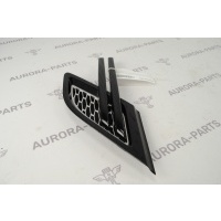 Накладка переднего крыла декоративная (жабра) RH Land Rover Range Rover P400E L494 2013 LR062117