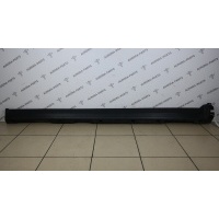 Накладка порога RH Land Rover Discovery Sport L550 2014 LR128586