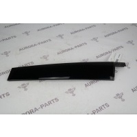 Накладка рамки передней двери (задняя) RH VW Touareg NF 2014 7P6837902B