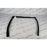 Направляющая стекла задней двери LH Land Rover Range Rover P400E L405 2012 LR080132