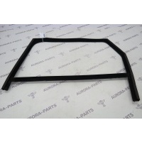 Направляющая стекла задней двери LH Land Rover Range Rover Sport L494 2013 LR056341