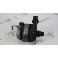 Насос охлаждающей жидкости Mercedes C-Klasse W205 2013 A0005002686