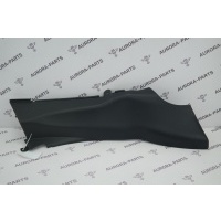 Обшивка стойки C нижняя внутренняя RH Land Rover Range Rover Sport L494 2013 LR056931