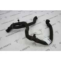Патрубок системы охлаждения Audi Q3 8U 2011 5N0121049Q