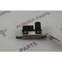 Реле свечей накала Land Rover Discovery Sport L550 2014 LR125948