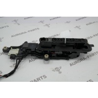 Ручка задней двери наружняя LH Land Rover Range Rover P400E L560 2017 LR106955
