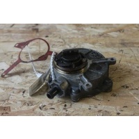 Насос вакуумный Audi A4 III A6 III A8 II 06E145100E