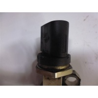 Датчик давления топлива Volkswagen Touareg 7L6 2007 06D906051C