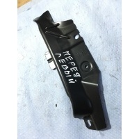 Крепление Audi Q7 4L 2006 4L0880755