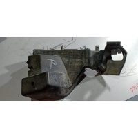 Кронштейн переднего бампера правый Audi Q5 8R 2009 8R0807284C