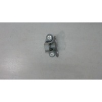 Петля двери, перед. правая Toyota Highlander 2 2007-2013 2008 6873012120