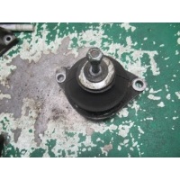Подушка крепления двигателя Audi 80 1994 8a0199382