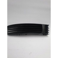 Volkswagen passat b5 решётка бампера 3b0853678b