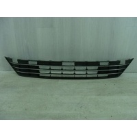 Решетка переднего бампера Volkswagen Touareg II Рест. (2014-2018) 7P6853671K RYP