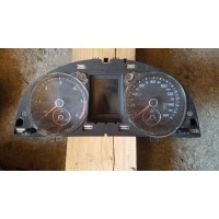 Щиток приборов (приборная панель) Volkswagen Passat 2009 3C0920971R