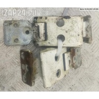 Петля крышки (двери) багажника R Volkswagen Crafter 2007 2E1827154A