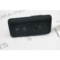 Кнопка открывания багажника Land Rover Discovery L462 2016 LR088271