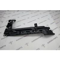 Кронштейн крепления заднего бампера RH Land Rover Range Rover P400E L405 2012 LR037924