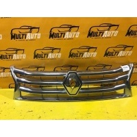 Решетка радиатора Renault Duster 1 2010-2015 623825665r