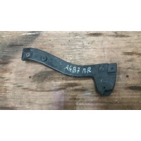 Кронштейн переднего бампера Audi A4 B7 2007 8E0807204B