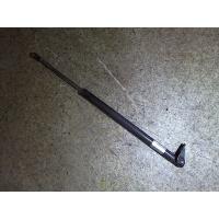 Амортизатор крышки багажника правая Mazda CX-7 2007-2012 2007 EG21-62-620B