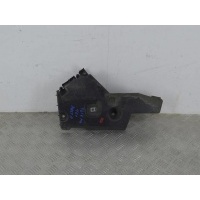 Кронштейн крепления бампера переднего Renault Master 2 (1998-2010) 2009 8200409286